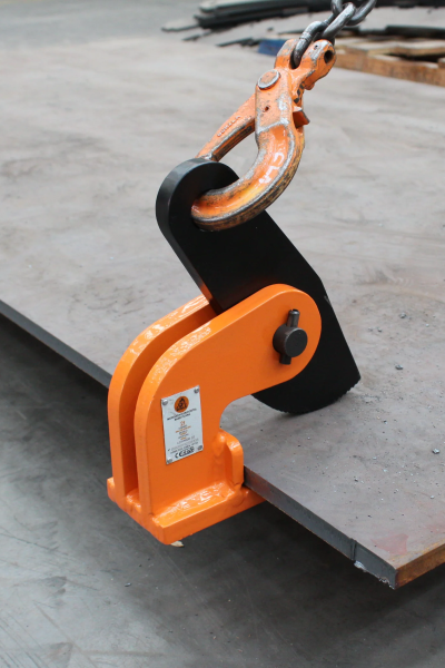 imgi_60_HORIZONTAL-PLATE-LIFTING-CLAMP